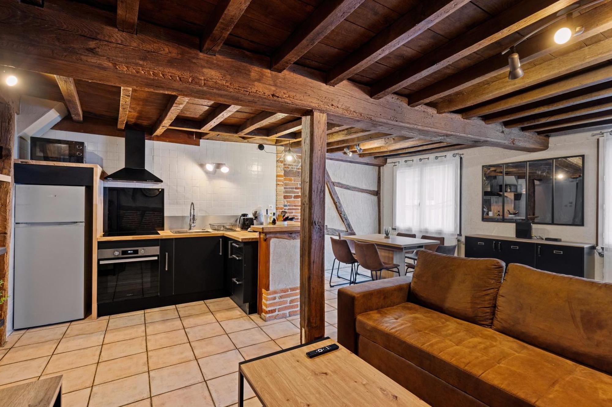 Les Chambres Tonics Montrevel-en-Bresse Екстер'єр фото